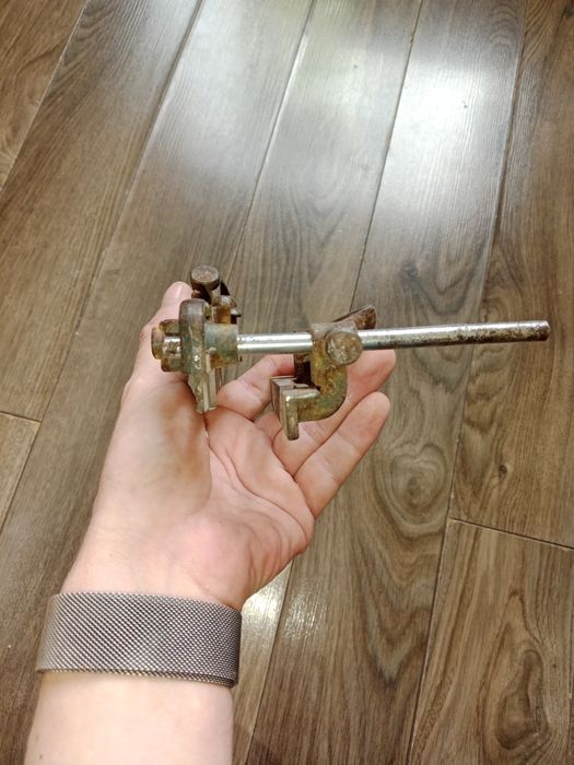 Продам лобзик и рубанок совецкий для вскрытия паза