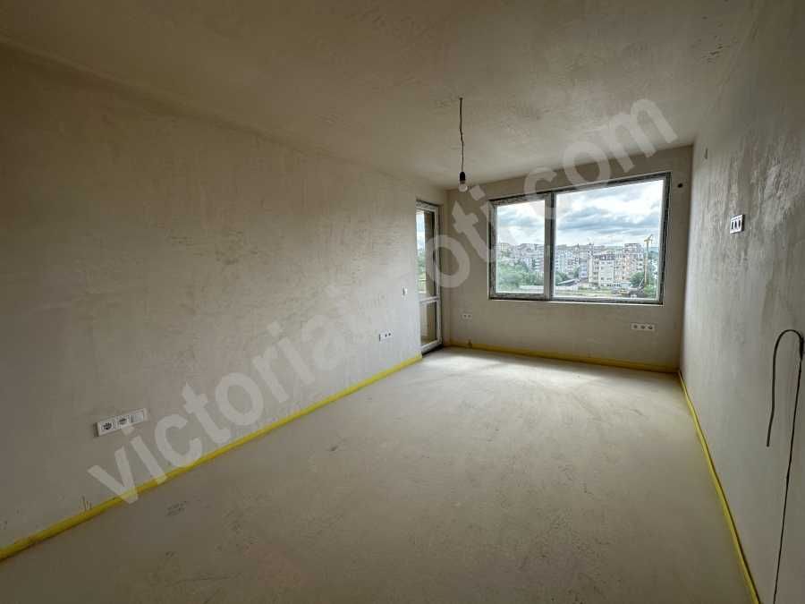 Продава се Тристаен апартамент в Велико Търново, Акация - 155 кв.м за 1136 €/кв.м - Снимка #1