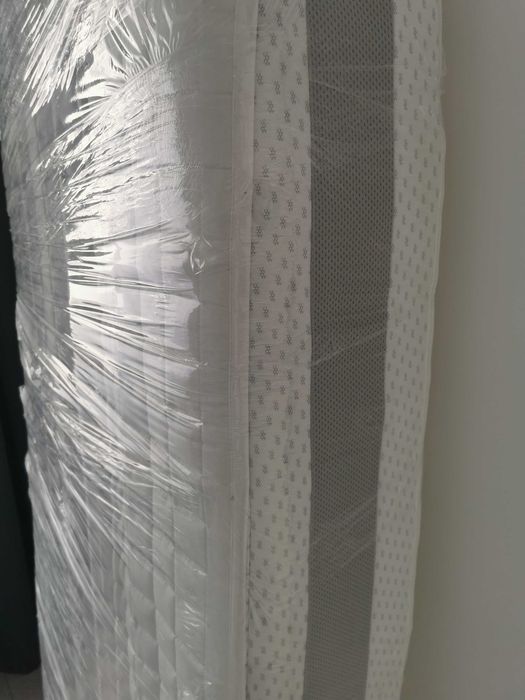 Super Pret / oferta! Saltea Dreamzone GOLD F85 WELLPURE