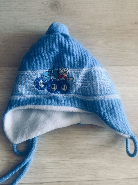 Продам комбинезон детский в подарок шапочка