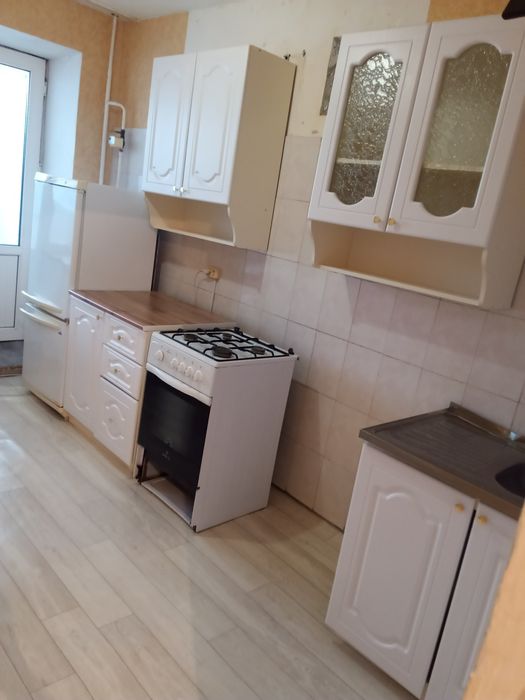 Квартир продом срочно