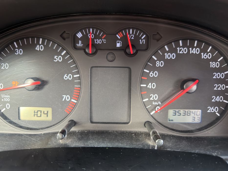 VOLKSWAGEN Passat 0 — imagine 4