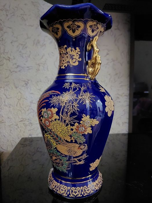 Ваза китайская кувшин