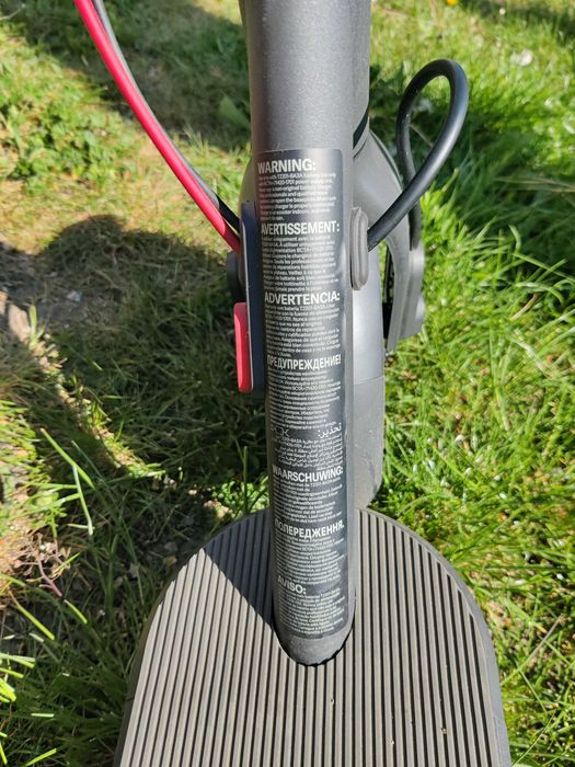 Trotineta electrica Xiaomi Electric Scooter 4