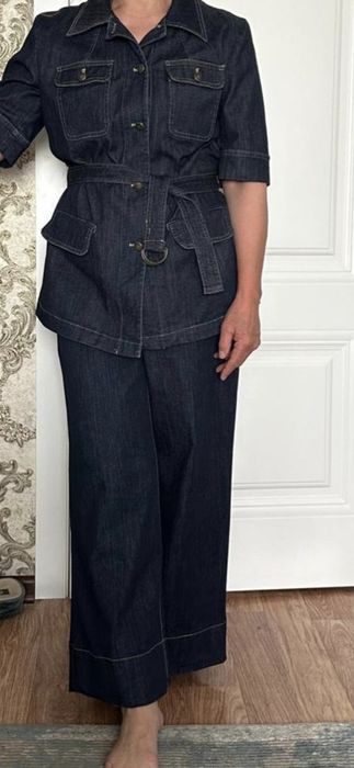 Женская одежда. Костюм.