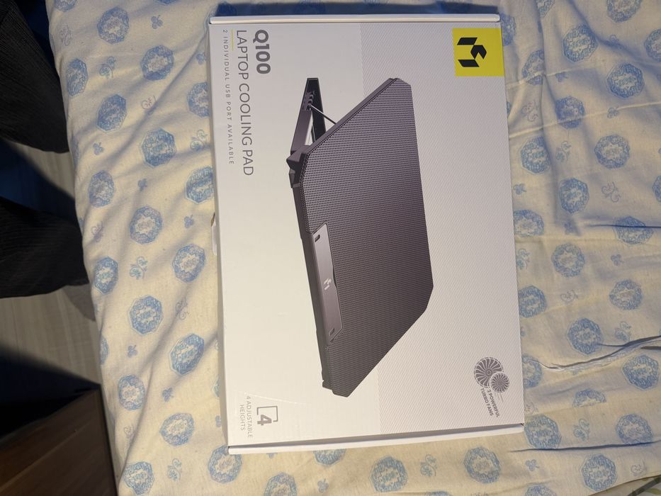 Cooler laptop nou sigilatvla cutie