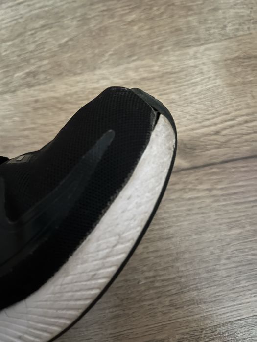 Adidasi Adidas negri