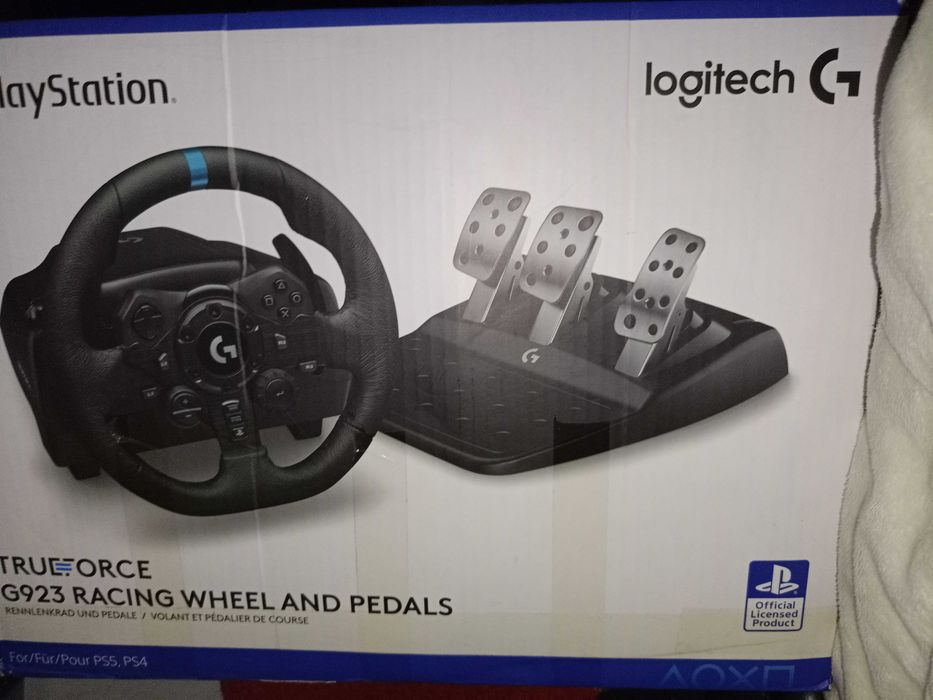 Logitech g923 с педали и лост