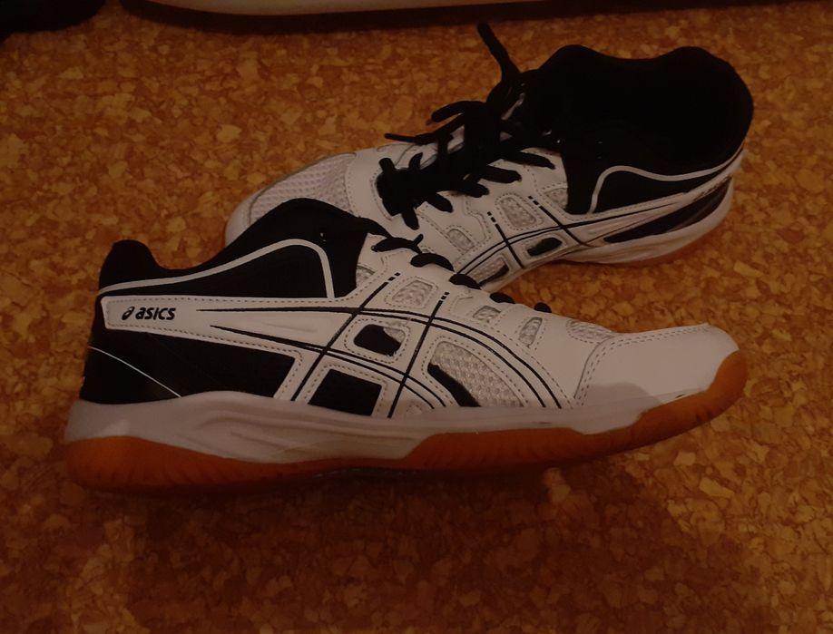 Кроссовки Asics ,40 размер