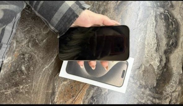 Продам Iphone XS Gold 64gb