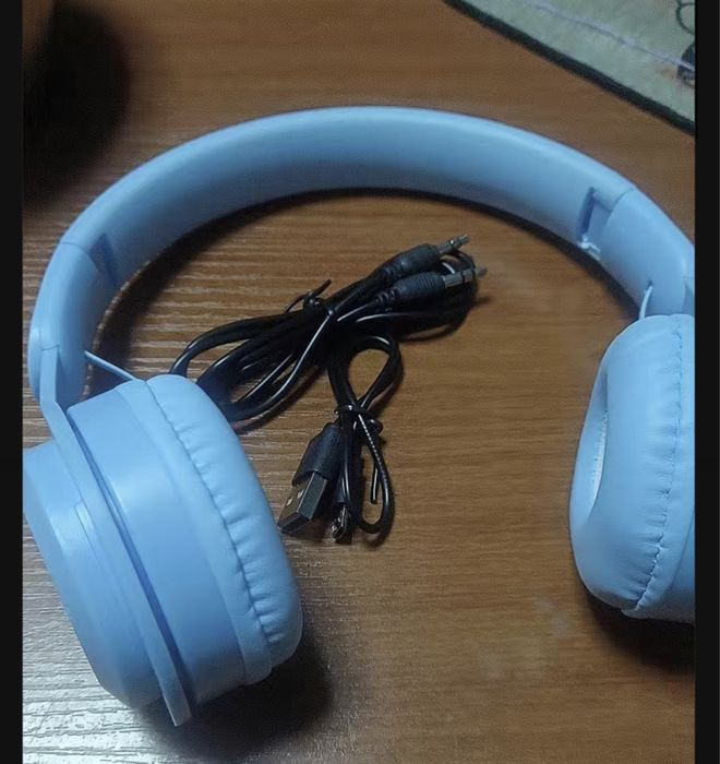 Наушник блютуз