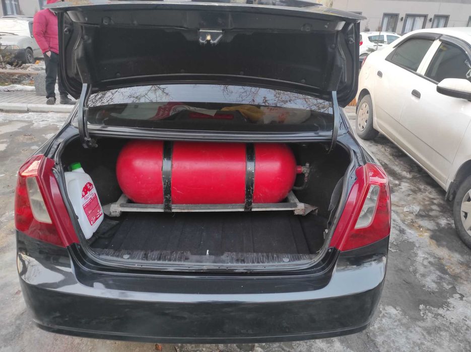 Chevrolet Lacetti 1.8 avtomat