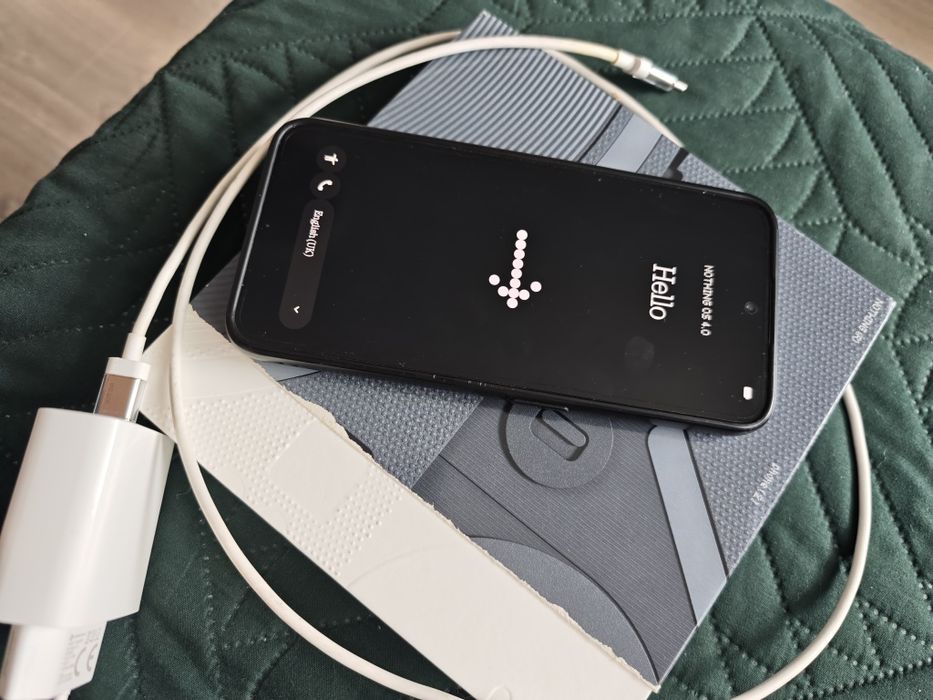 Vând Nothing phone 2