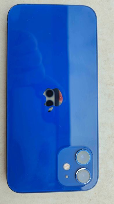 iPhone 12 Светло син цвят