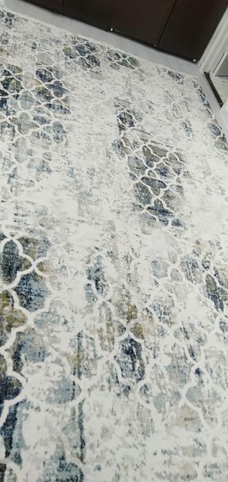 Ковер абстрактный