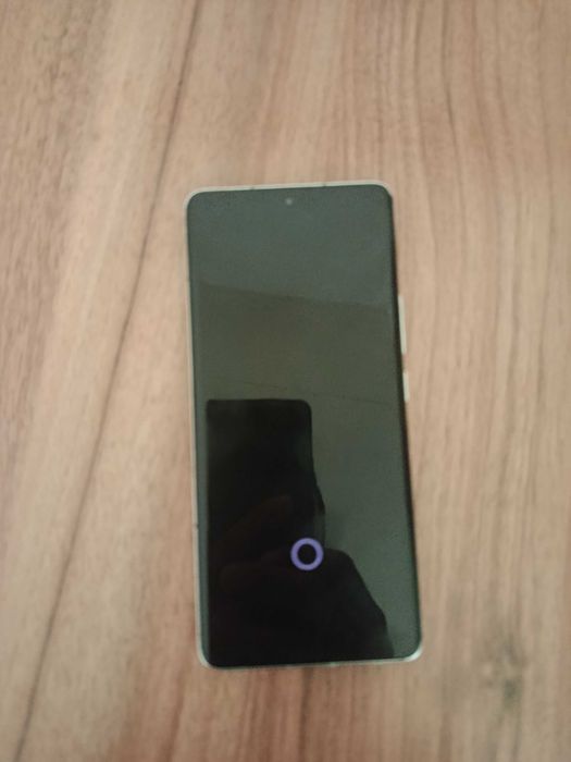 Xiaomi 13 pro (8/128) 2 Sim karta
