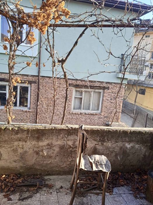 Къща в град Брацигово