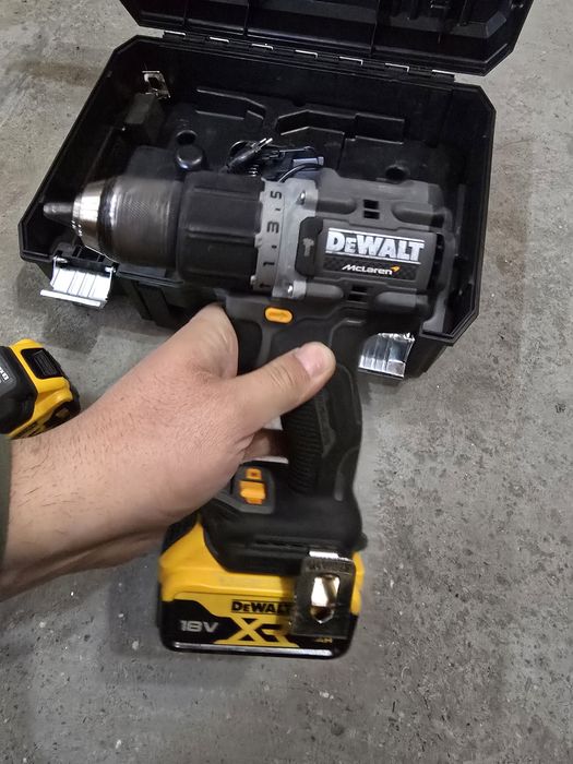 DeWalt Mclaren винтоверт и импакт