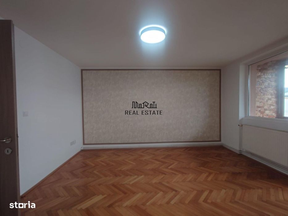 Apartament 3 camere renovat