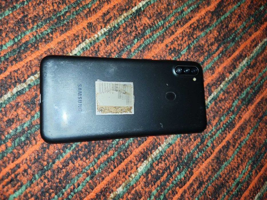 Galaxy A11 32gb qora