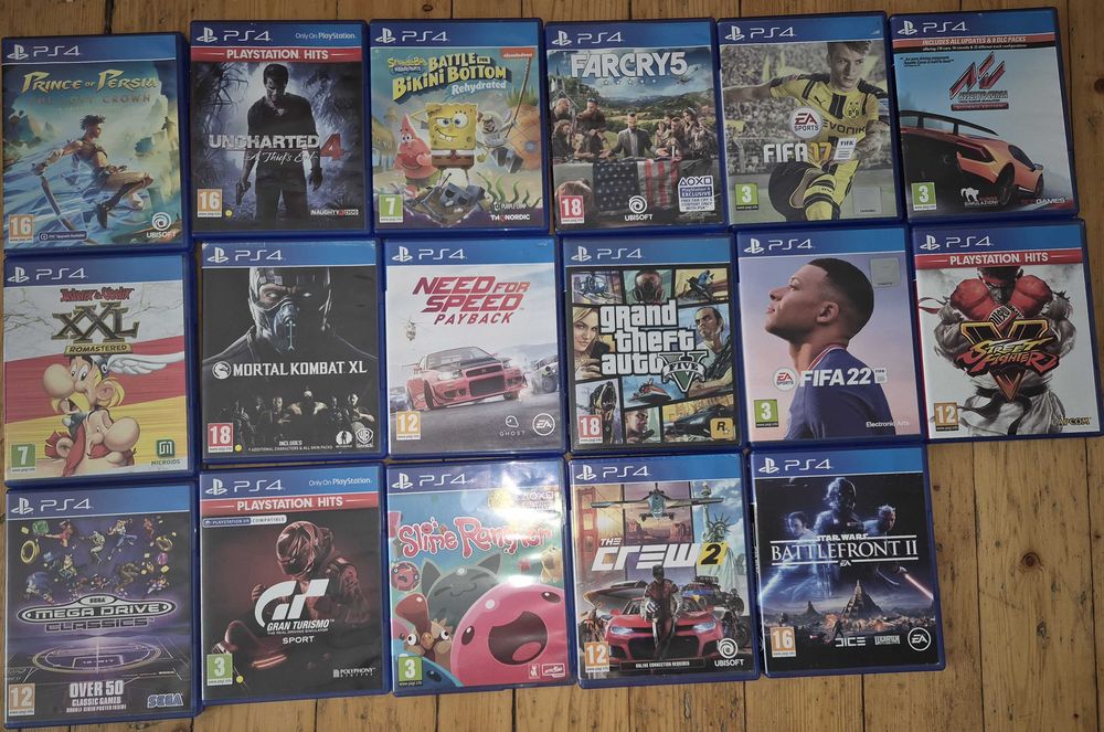 Продавам Sony PS4 + 17 игри