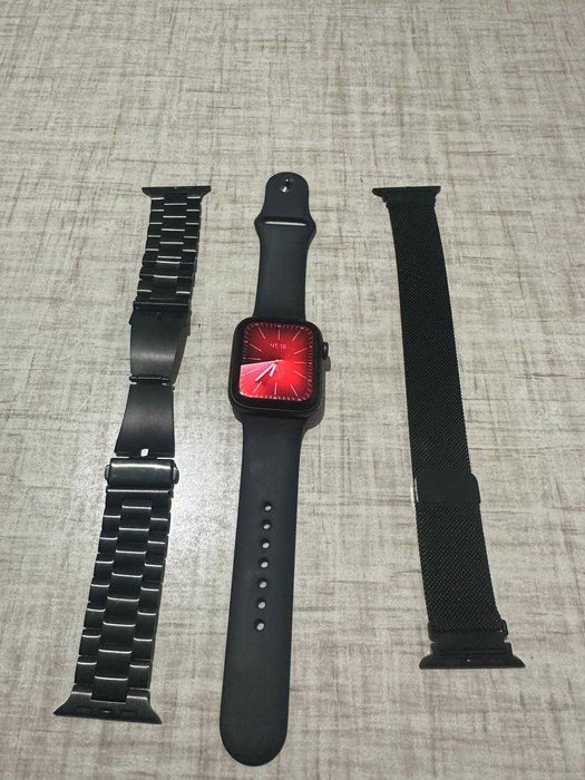 Apple watch Se  продаю
