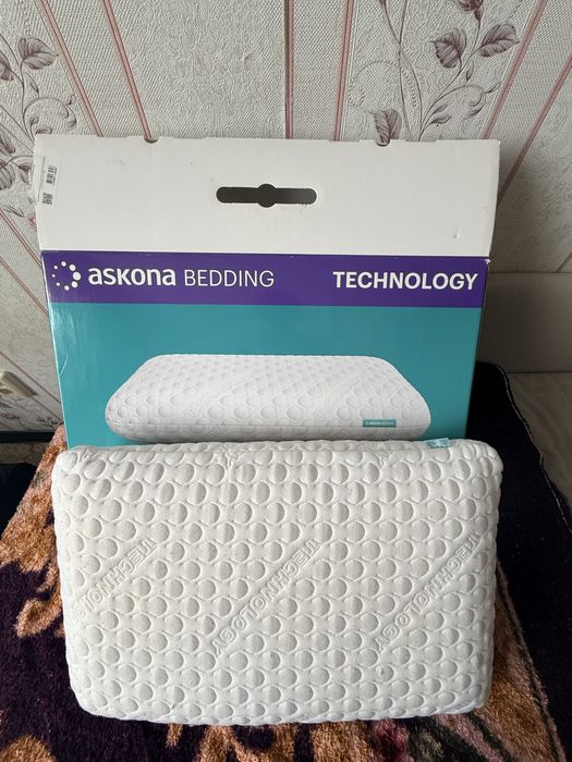 Продаю подушку в отличном состоянии