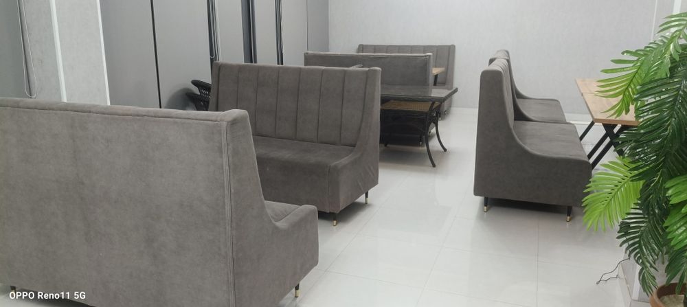 Диван стол новый состояние