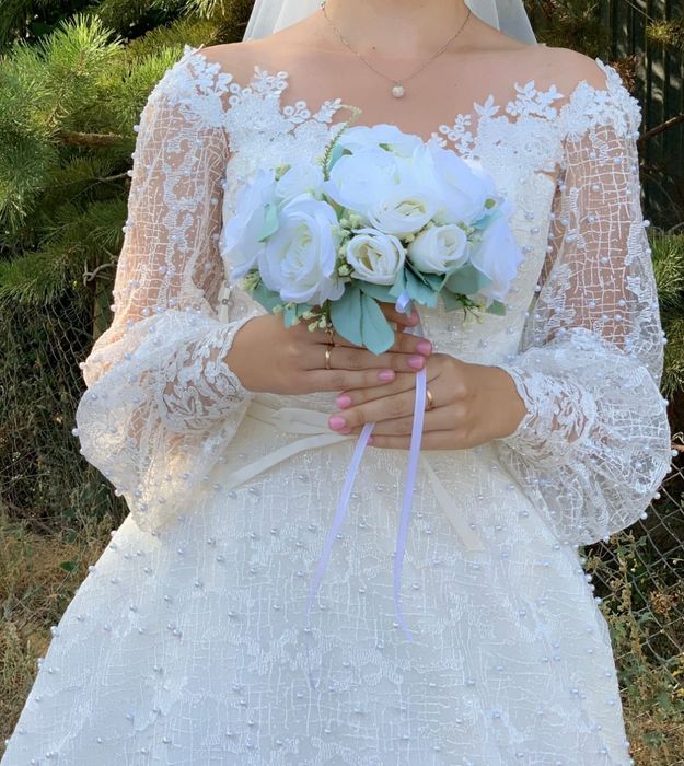 Продам эксклюзивное свадебное платье