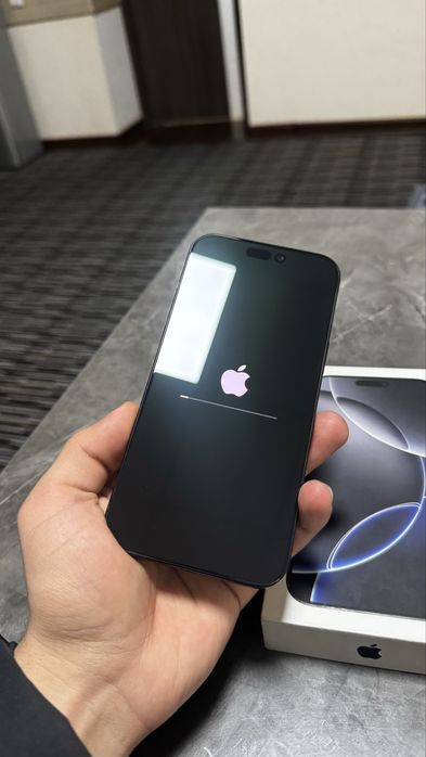 Iphone 16 pro max Black