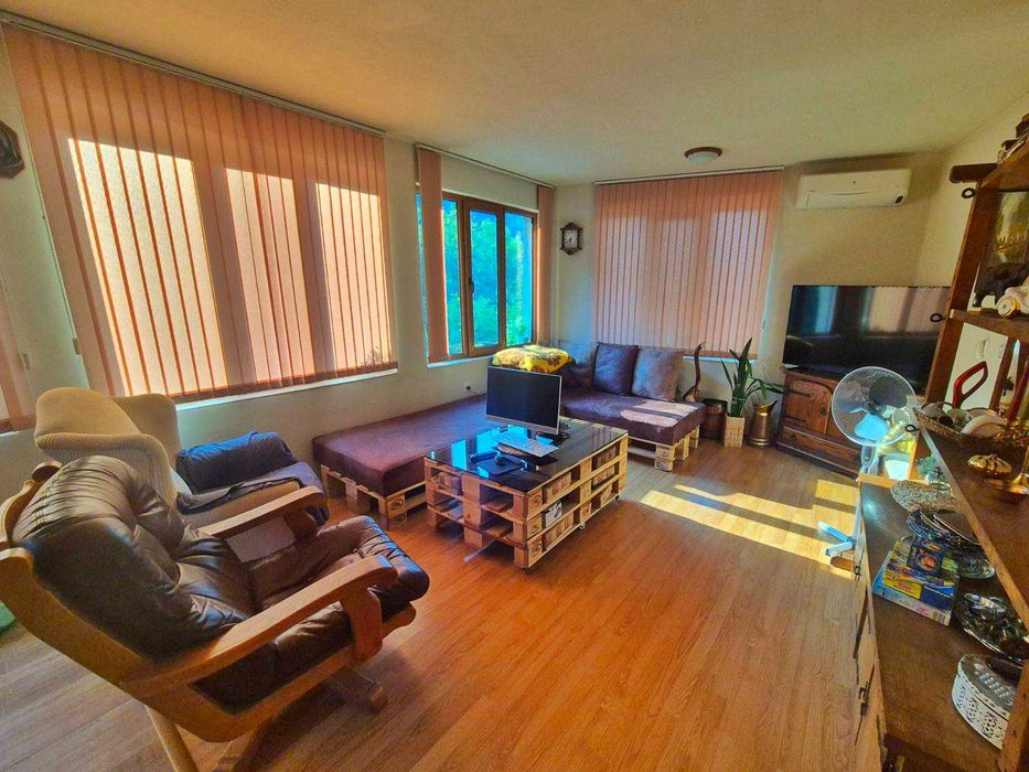 Продава се Къща в Плачковци - 212 кв.м за 883 €/кв.м - Снимка #18