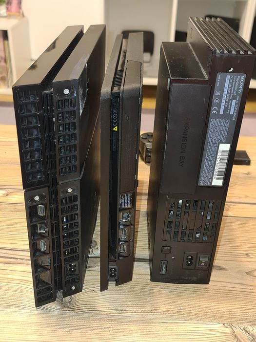 Playstation PS2, PS4 si PS4 Slim + Jocuri PS2 Vita