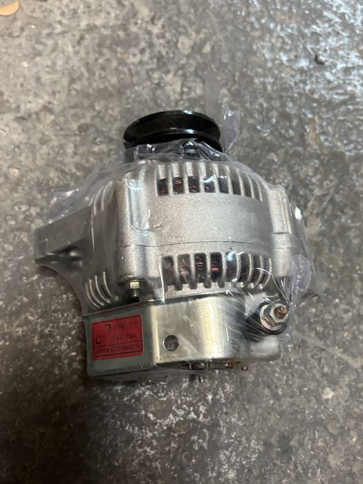 Генератор ланд крузер 80/100 4.2