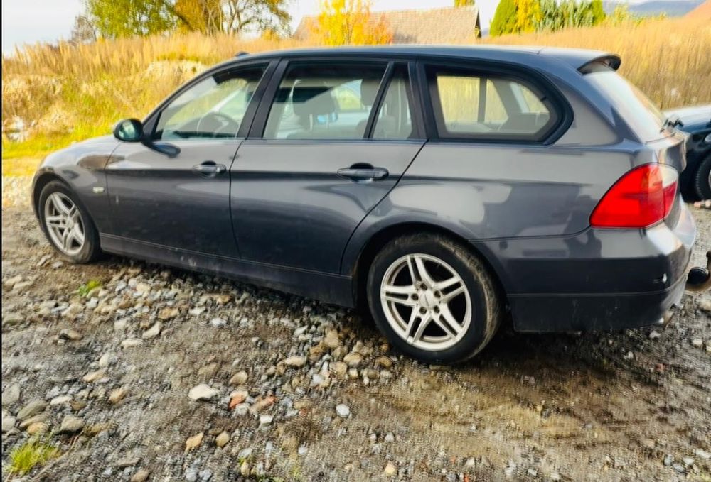 Vând bmw 318 d  2008