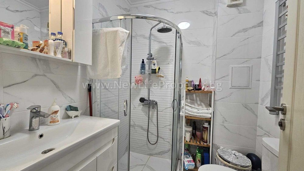 Продава се Двустаен апартамент в Несебър - 60 кв.м за 1785 €/кв.м - Снимка #12