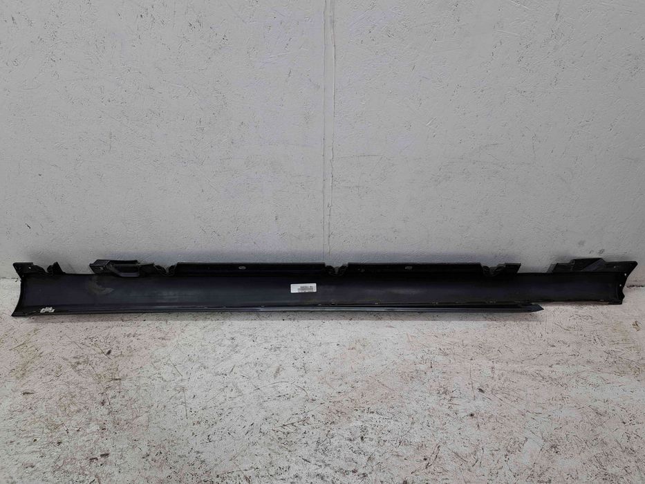 Prag lateral dreapta Mercedes Clasa C (W205) [Fabr 2014-prezent] 755 G