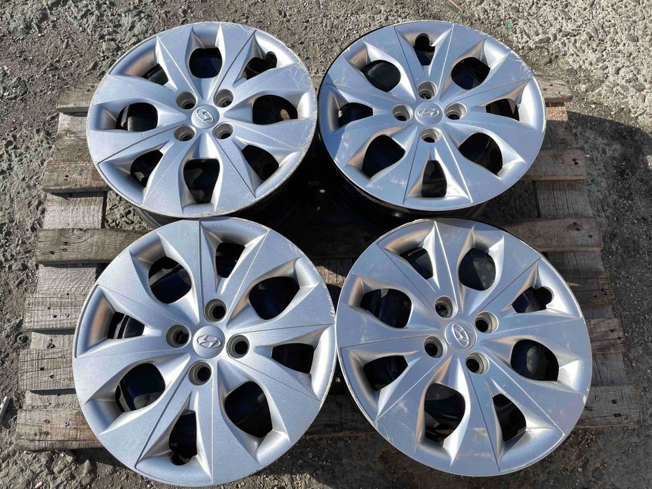 15цола джанти 4х100 Hyundai I20 Activ I20 Coupe Bayon 6J et47