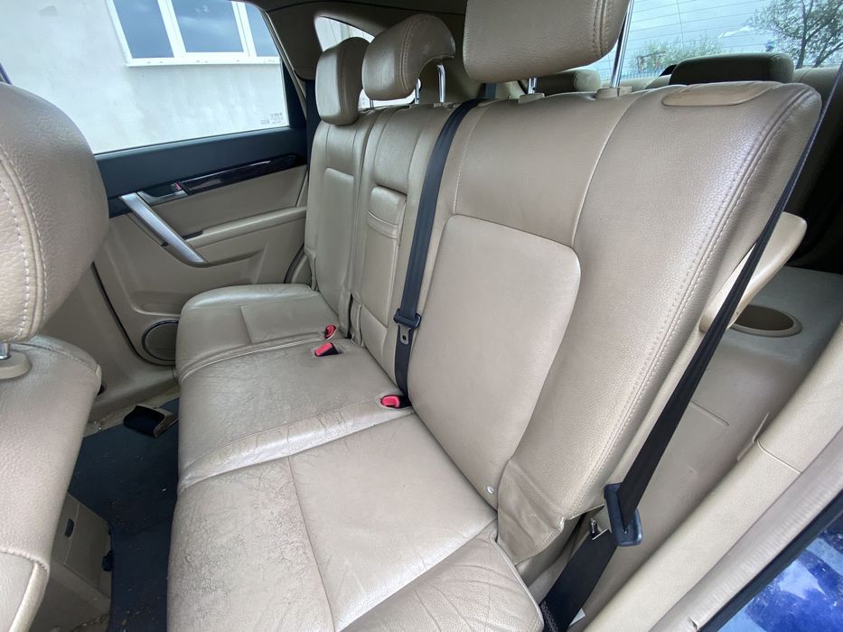 Dezmembrez piese Chevrolet Captiva
