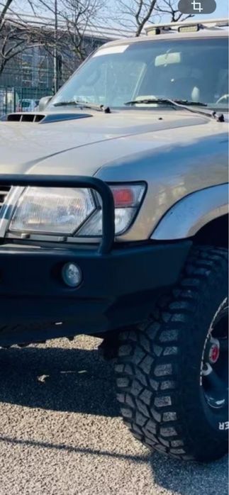 Nissan Patrol y61 modificat