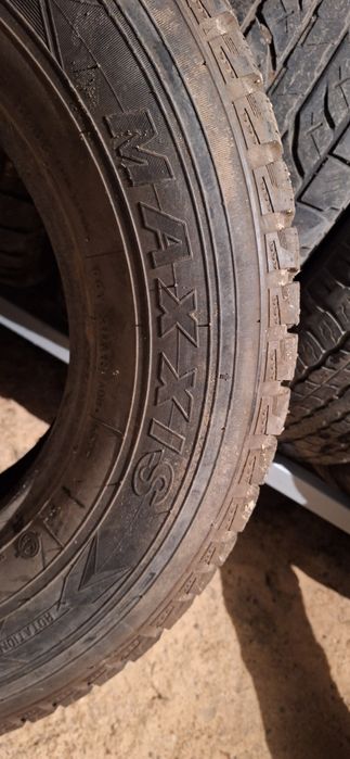 Продам шины в количестве 3 шт