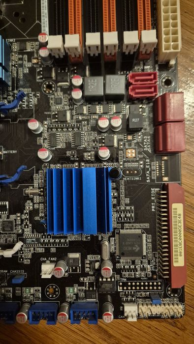 Kit Placă de Bază ASUS P6T SE + Procesor Intel i7-920 + I/O Shield