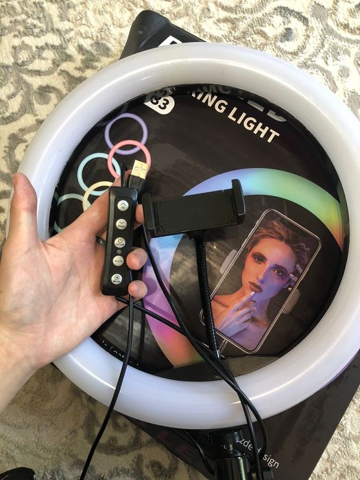 продам RGB LED лампу