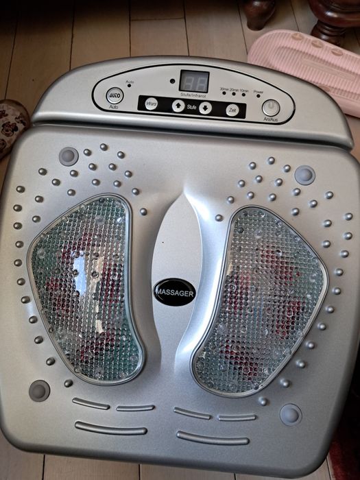 Aparat cu vibratii si infrarosu pentru masajul picioarelor YH-2002A