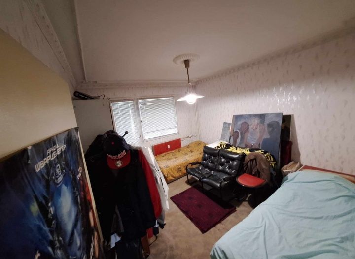 Продава се Двустаен апартамент в Плевен, Сторгозия - 75 кв.м за 1000 €/кв.м - Снимка #1