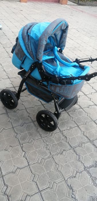 Продам детскую коляску