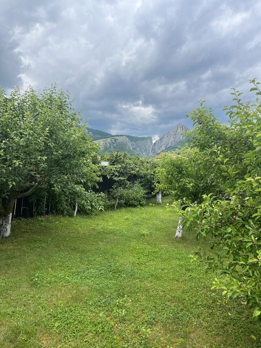 Cabana de închiriat în Poiana Aiudului, 19-20 persoane, vedere la Cheile Văliș