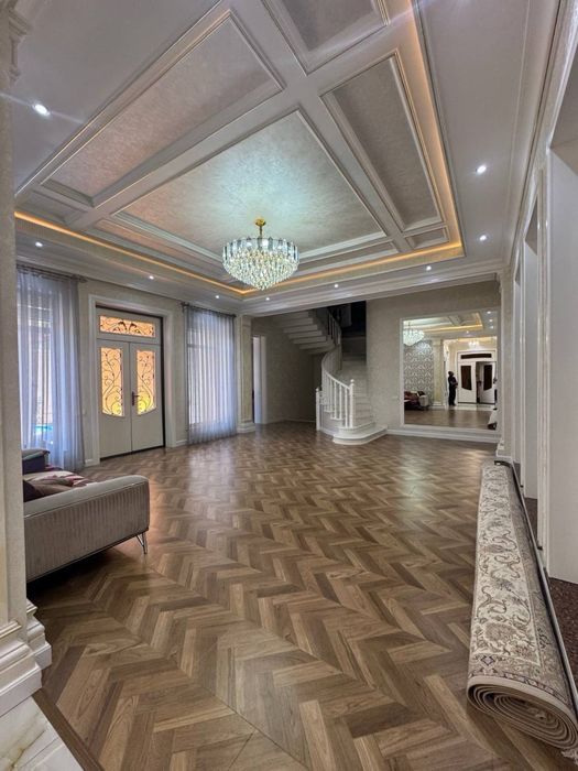 Урикзор (Учтепа тумани)  4 сотих 8 хона Евроремонт