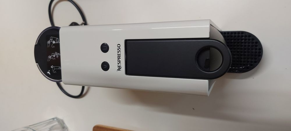 Espressor Nespresso Essenza Mini C30 Alb