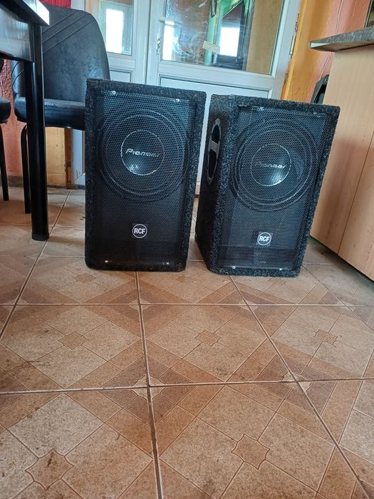 .subwoofere și sateliți pe 12 inch rcf fbt dynacord