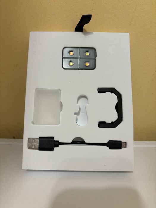 безжична LED светкавица за смартфони и таблети